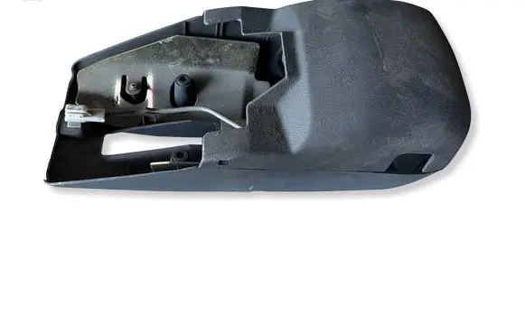 Mitsubishi Pajero Steering wheel column trim MB91805960 MB918059