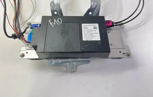 BMW 5 F10 F11 Bluetooth control unit module 9293243 0000072637 89014102235