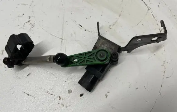 Porsche 911 991 Headlight/headlamp level sensor 99163138100