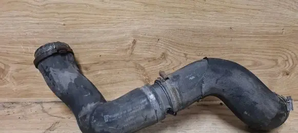 Volvo XC60 Intercooler hose/pipe 30792885 30792884 31274103