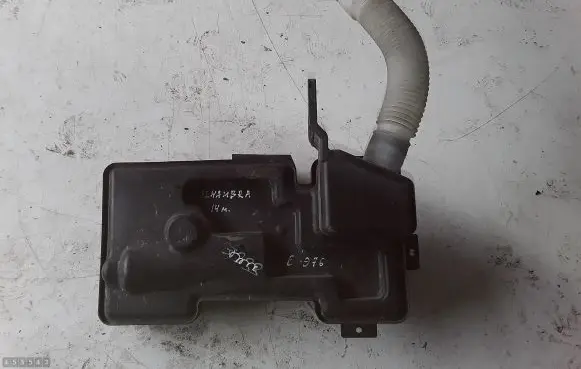 Seat Alhambra (Mk2) Windshield washer fluid reservoir/tank 5N0955453