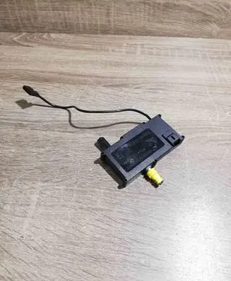 Peugeot 607 Aerial antenna amplifier 9637564680