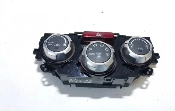 Subaru Forester SH Climate control unit 72311sc060 t1007170dc