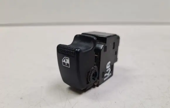 KIA Sorento Electric window control switch