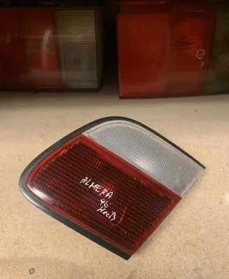 Nissan Almera Tailgate rear/tail lights