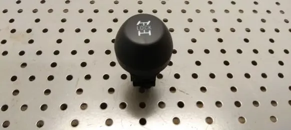 Toyota RAV 4 (XA30) Differential lock switch 9762A0D 15B116