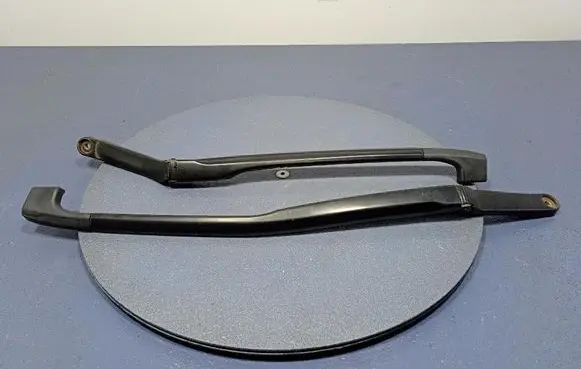 Volkswagen Phaeton Front wiper blade arm 3D1955410D