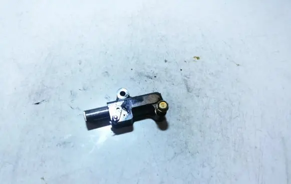 Honda CR-V Generator/alternator belt tensioner