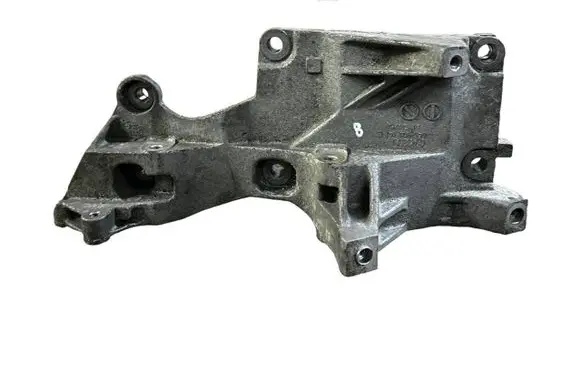 Skoda Roomster (5J) Engine mounting bracket 045903143E