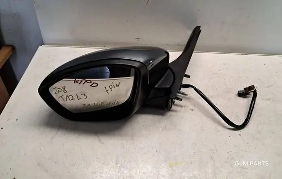 Peugeot 208 I Front door electric wing mirror