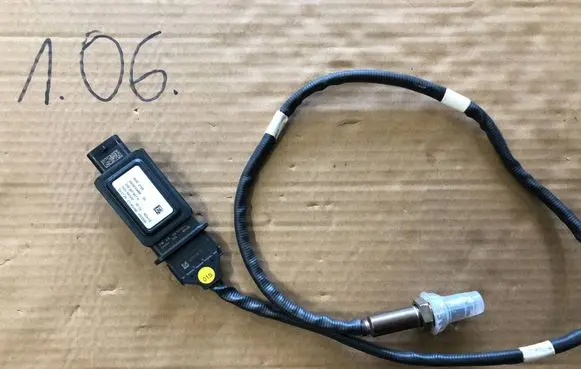 Volkswagen Golf VIII Lambda probe sensor 05E907807A