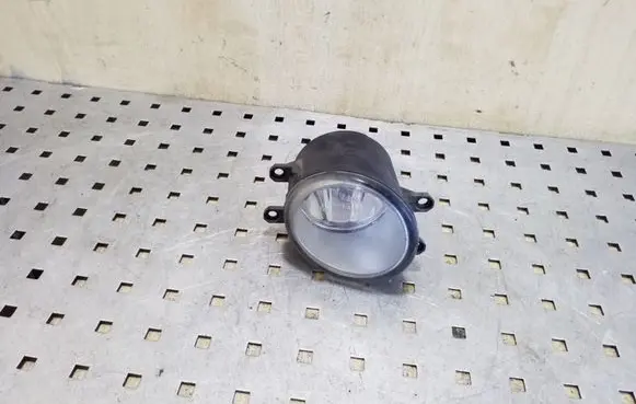 Toyota Yaris Front fog light 812200D041 89210656