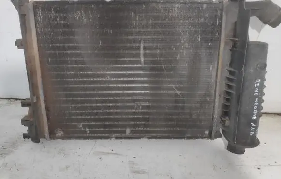 Renault Megane I Coolant radiator 873827M