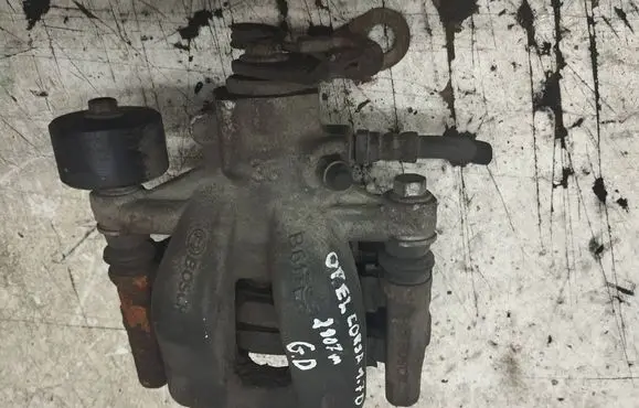 Opel Corsa D Rear brake caliper