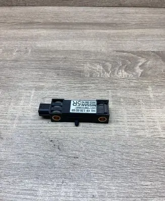 Nissan Almera N16 Airbag deployment crash/impact sensor 98830BM740 0285002009
