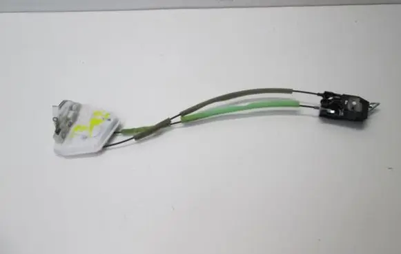 Mazda CX-5 Front door lock