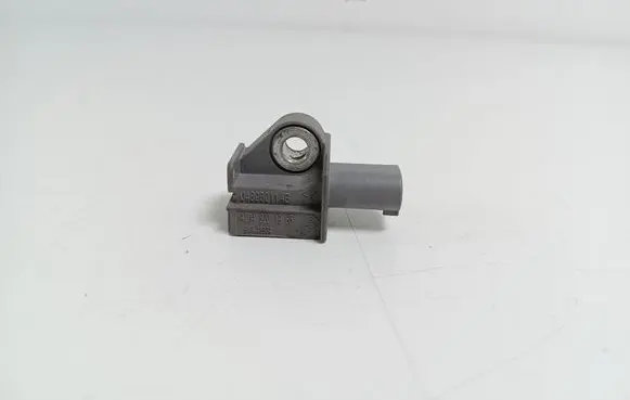 Mercedes-Benz C W204 Airbag deployment crash/impact sensor A2048201985