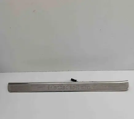 Mercedes-Benz S C217 Front sill trim cover A2226808835 A2226805335