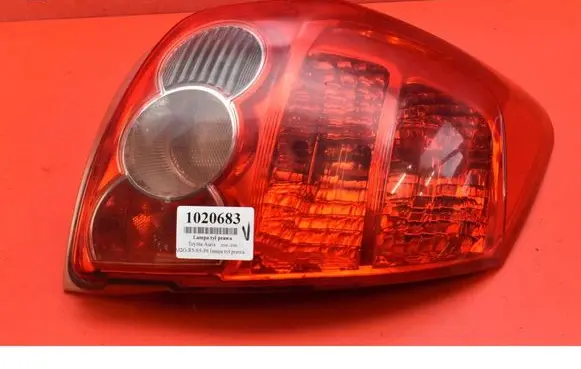 Toyota Auris 150 Rear/tail lights 02-114