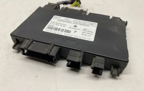 Mercedes-Benz CLS C219 Seat control module A2118704926