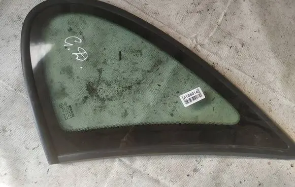 Renault Scenic I Rear side window as2
