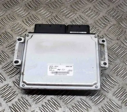 KIA Carnival Engine control unit/module 28067780 391044X910