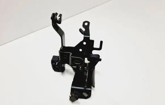 Peugeot 2008 I Other engine bay part 9665162580