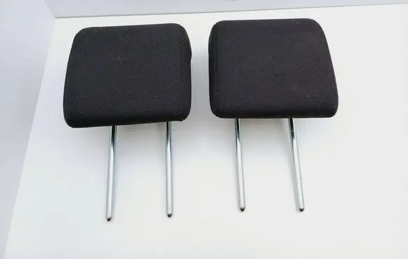 Mazda 2 Rear seat headrest 