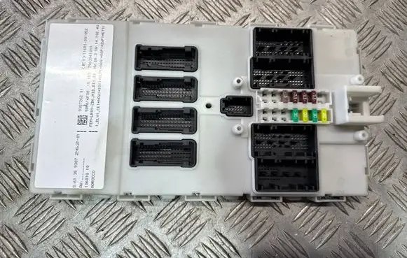 BMW 4 F32 F33 Central body control module 9387262