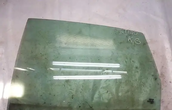 Nissan Almera Tino Rear door window glass