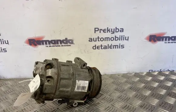 Opel Vivaro Air conditioning (A/C) compressor (pump)