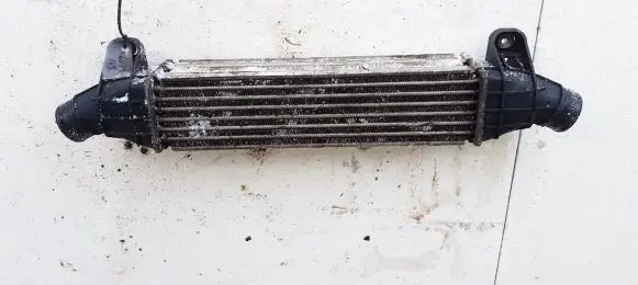 Ford Mondeo Mk III Intercooler radiator 868963A TA1181
