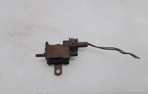 Volkswagen II LT Turbo solenoid valve