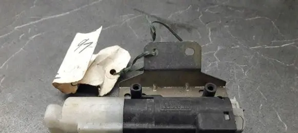Fiat Duna Tailgate boot lock/latch motor 