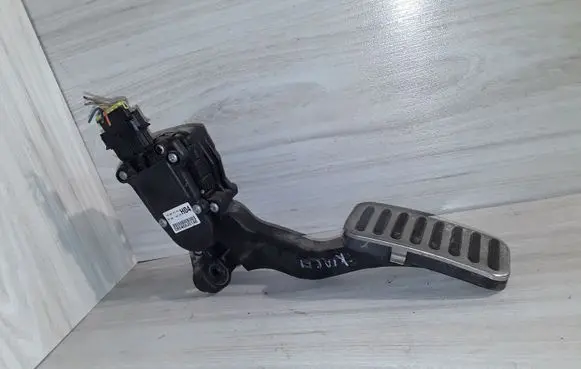 KIA Ceed Accelerator throttle pedal 080408J0146 32700XXXXX