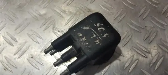 Citroen ZX Spark distributor cap 