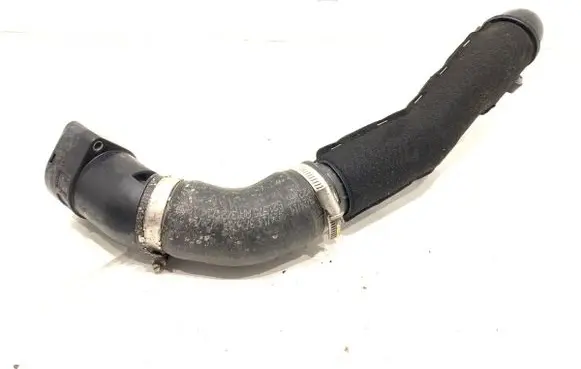 Intercooler hose/pipe
