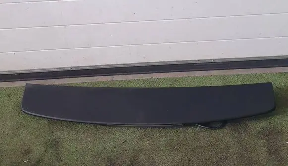 Ford C-MAX I Tailgate/trunk spoiler 3M51R44210AK