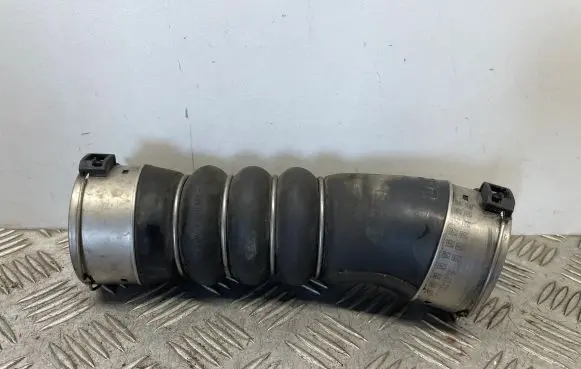 BMW 7 F01 F02 F03 F04 Intercooler hose/pipe 7800144