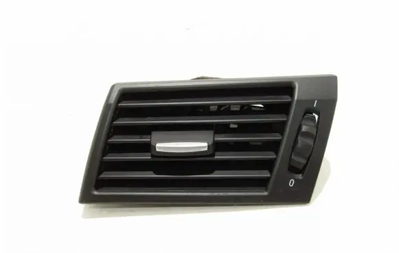 BMW X3 E83 Dash center air vent grill 3415973