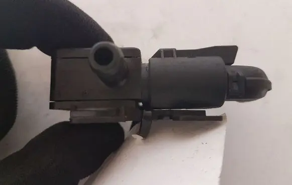 BMW 3 E90 E91 Exhaust gas pressure sensor 780515201