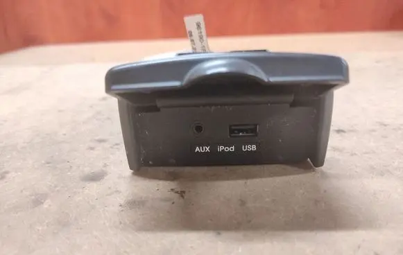 KIA Sportage AUX in-socket connector 846191F900 961901F110