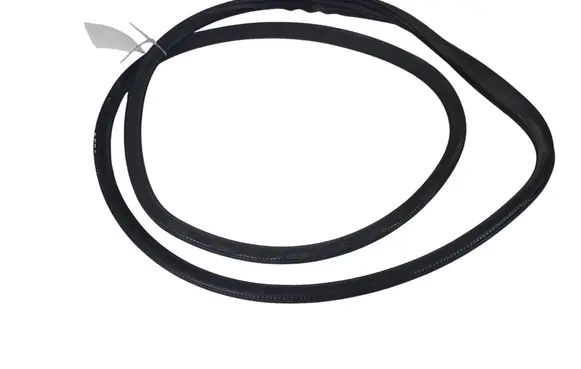Volvo V60 Front door rubber seal 893991