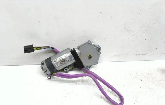 Mercedes-Benz S W221 Sunroof motor/actuator A2218202042