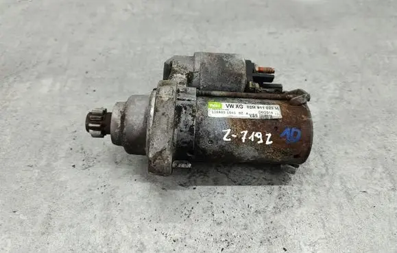 Volkswagen PASSAT B6 Starter motor 02M911023M