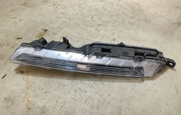 Porsche Cayenne (9Y0 9Y3) LED Daytime headlight 9Y0941181B 89250911 T9Y0181