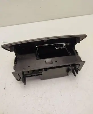 Mercedes-Benz CLS C219 Car ashtray 6666