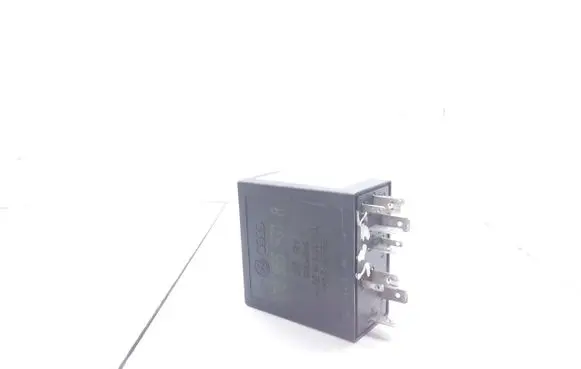 Seat Toledo II (1M) Other relay 4B0955531A