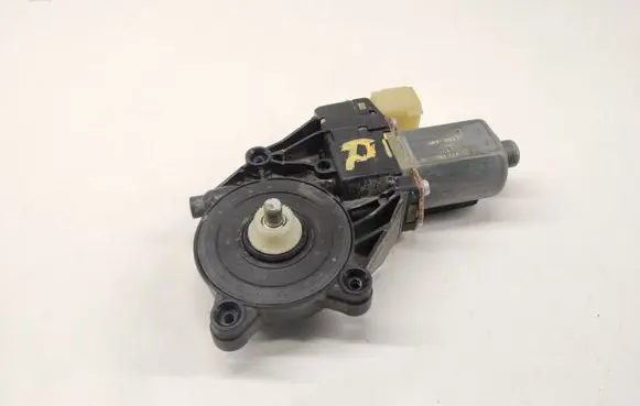 Land Rover Range Rover L405 Rear door window regulator motor 0130822783 E840368002