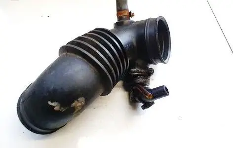 Volvo 850 Air intake hose/pipe 6842971